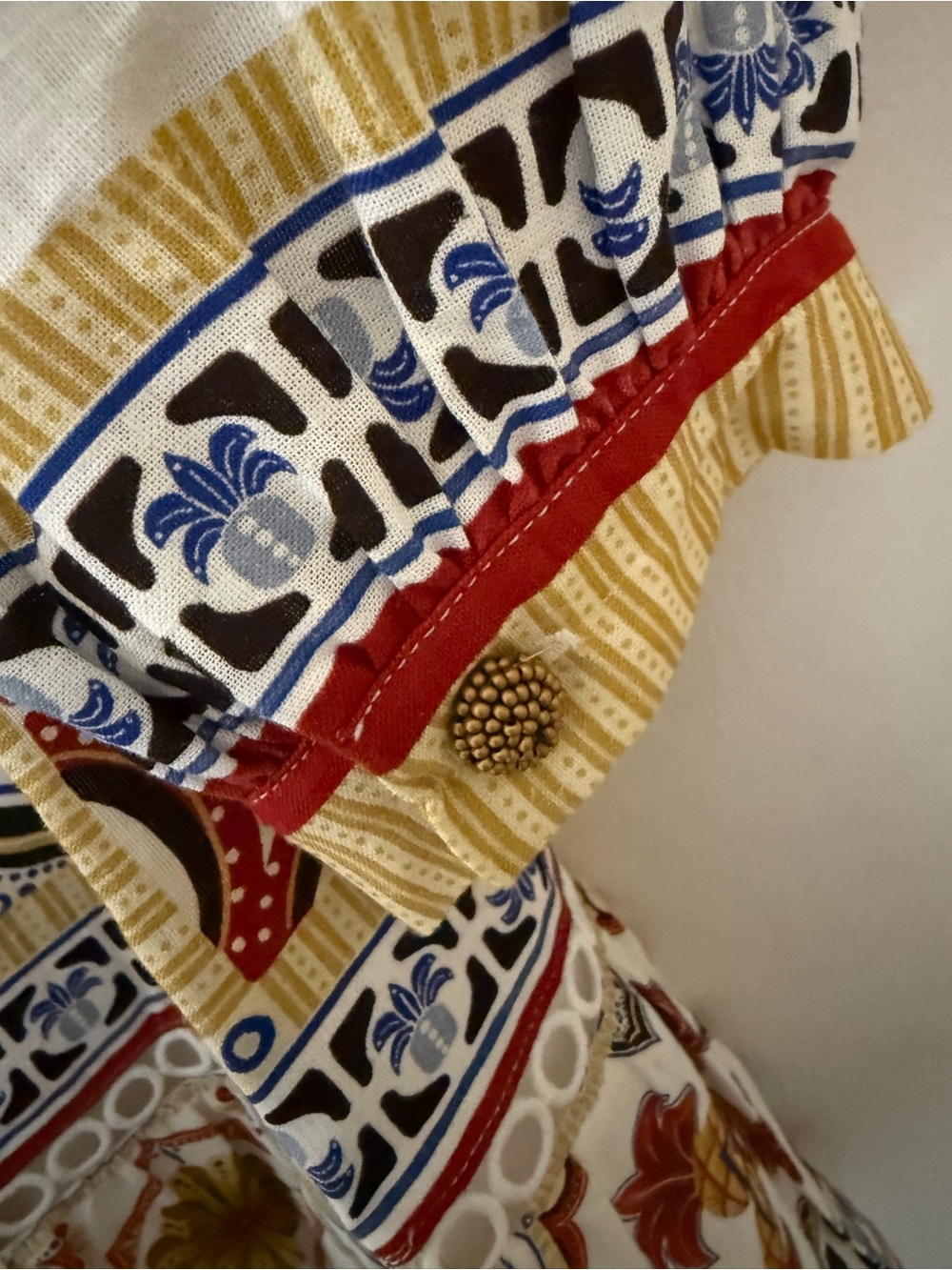 FARM Rio White Mini Dress with Red, Yellow & Blue Floral Motif - Picture 7 of 11